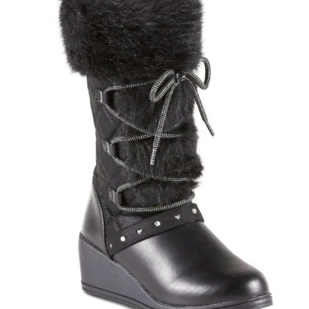 Piper Girls Black Fur-Lined Wedge Boots. Size 2